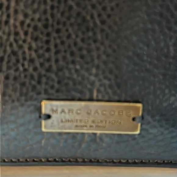 Marc Jacobs Passport Wallet